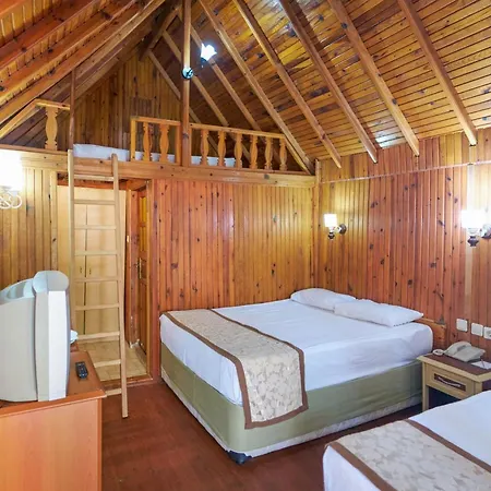 Clover Magic Nova Hotel